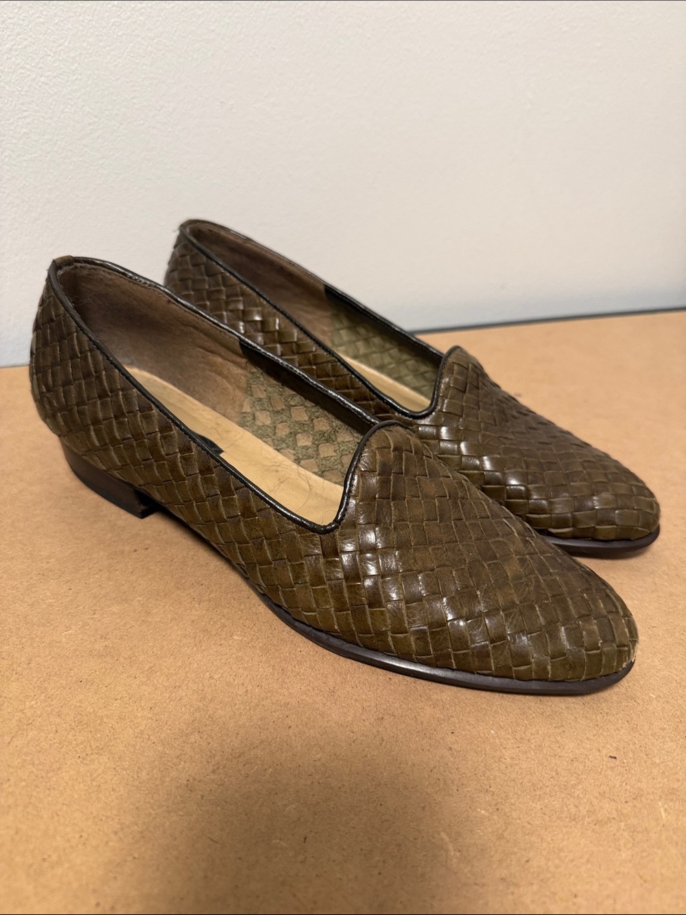 Women’s Selly Woven Leather Espadrille Loafers, Olive Green, 8 Narrow